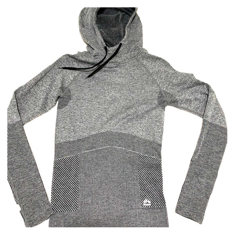 RBX Women’s Long Sleeve Pullover Small